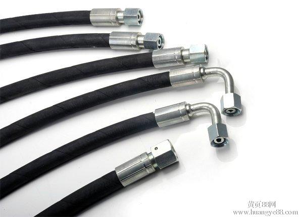 高壓鋼絲編織蒸汽膠管的特點