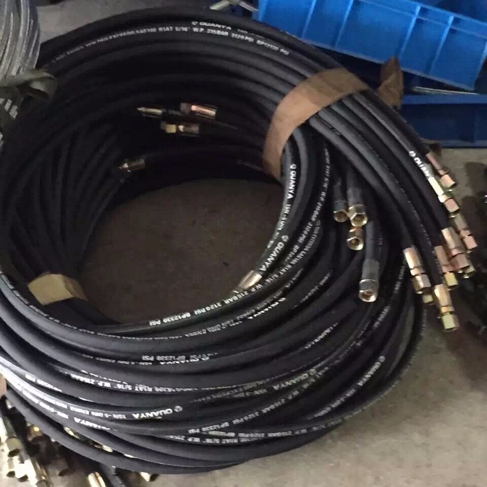 鋼絲高壓膠管在挖掘機中的應(yīng)用